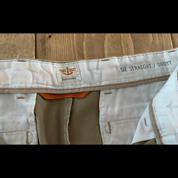 Mens Dockers - Picture 3 of 6